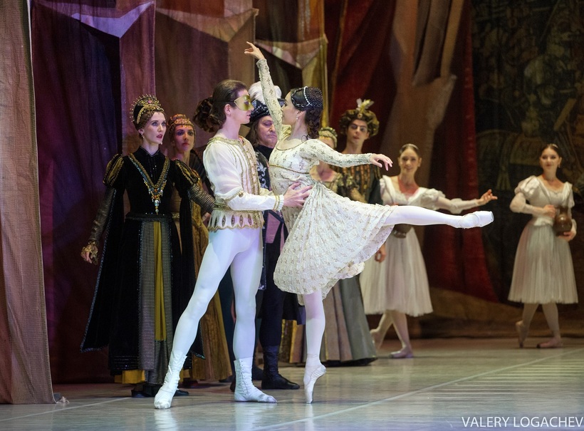 Một cảnh trong vở ballet Romeo và Juliet.